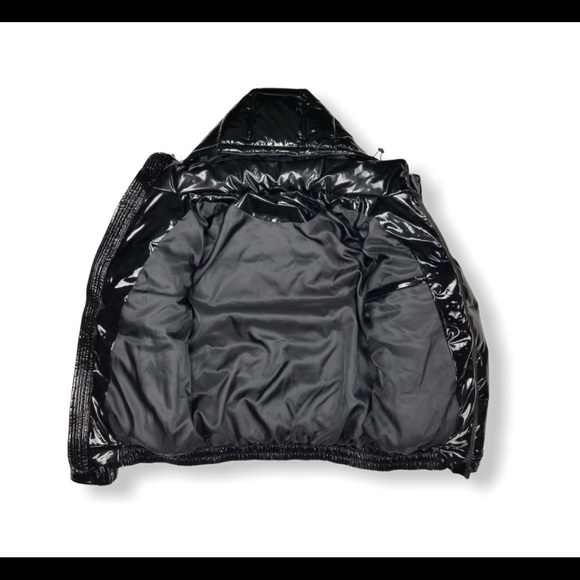 Authentic Solo Unisex BOB Puffer Jacket - Picture 3 of 7